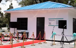Show house at the NCA show ground in Kenia with a red carpet for the opening ceremony which was built with concrete precast elements